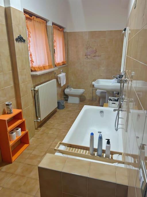 Business And Family House Con 3 Camere Da Letto Bergamo Exterior photo